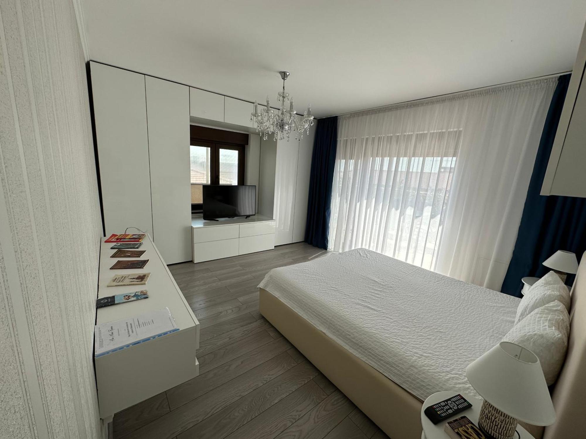 Appartamento Venetia Apartament - Timisoara Esterno foto